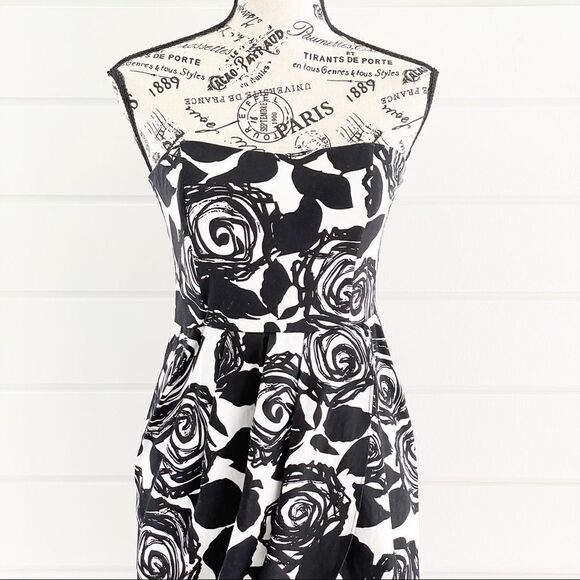 Strapless Black & White Sheath Dress With Roses S - Picture 3 of 9
